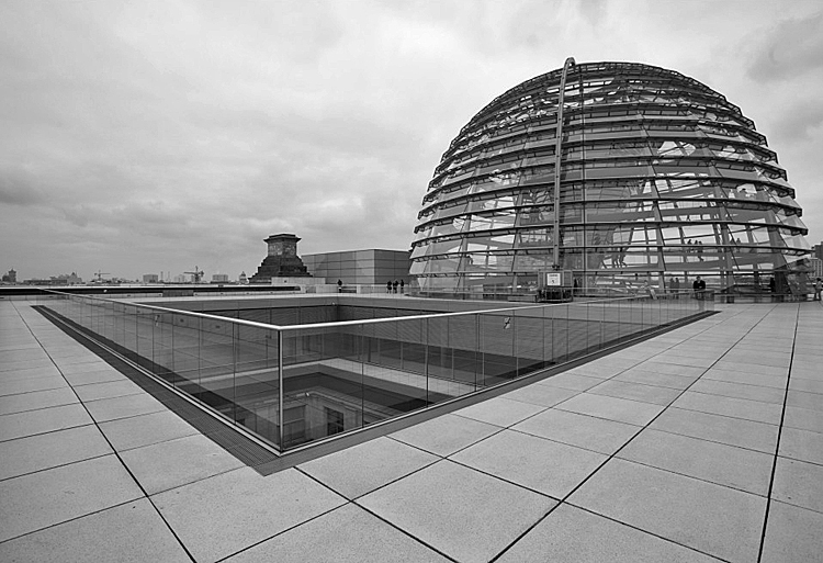 25.   Reichstag,   Berlin