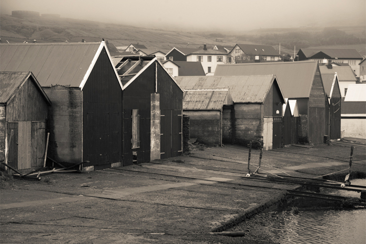 21.   Faroes,  Funningur