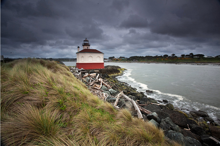 17   The Coquille Light, Bandon, Oregon